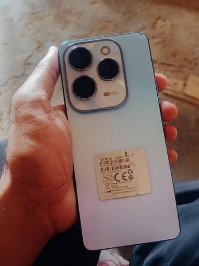 8+8/256GB 10/9.5 condition Box charger sath