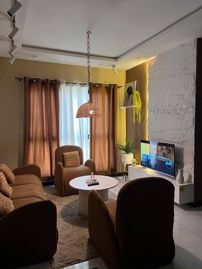 Ultra luxurious apartment with cenima for rent