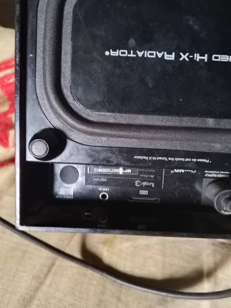 logic 3 speaker 3
