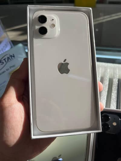 iPhone 12 128 GB call me 03359075409