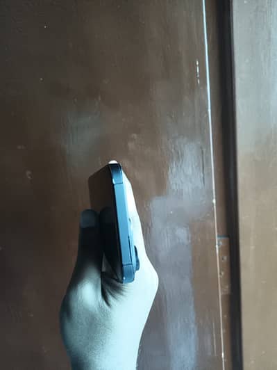 Iphone 16 pro max pta approved 512 gb black titanium