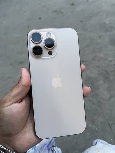 Iphone 16 pro max scratchless like brand new