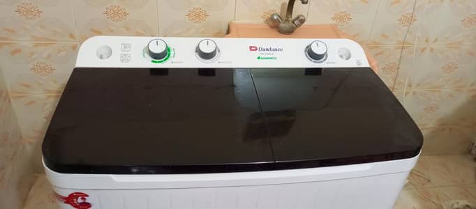 Dawlance washing machine and dryer