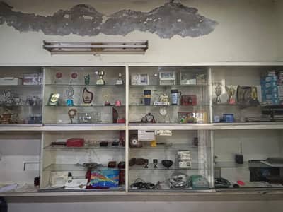 Wooden Racks With Glass