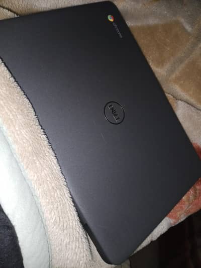 Chrome Book 10/10 condition in cheap price with bag and charger free