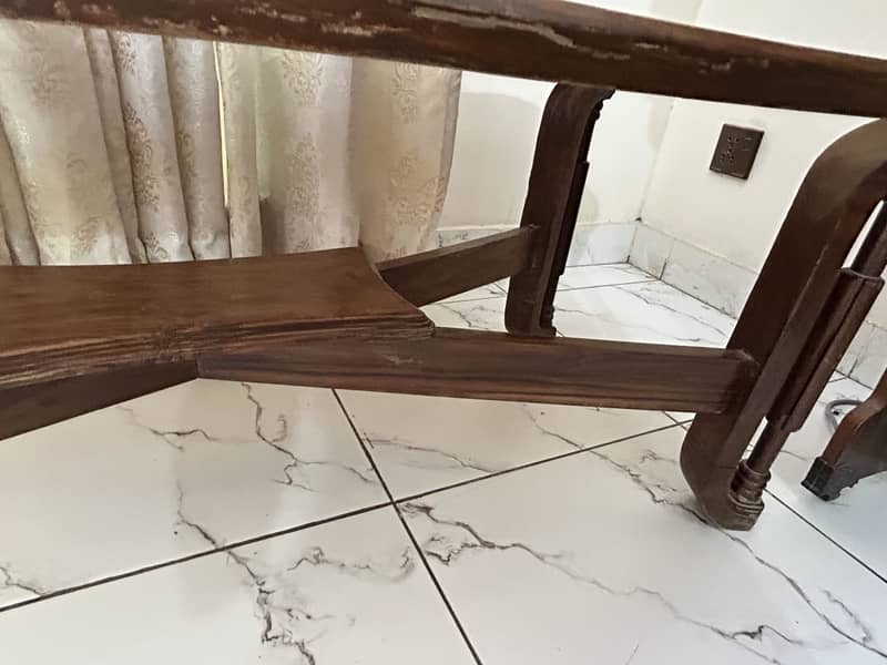 One side table and one centre table 5