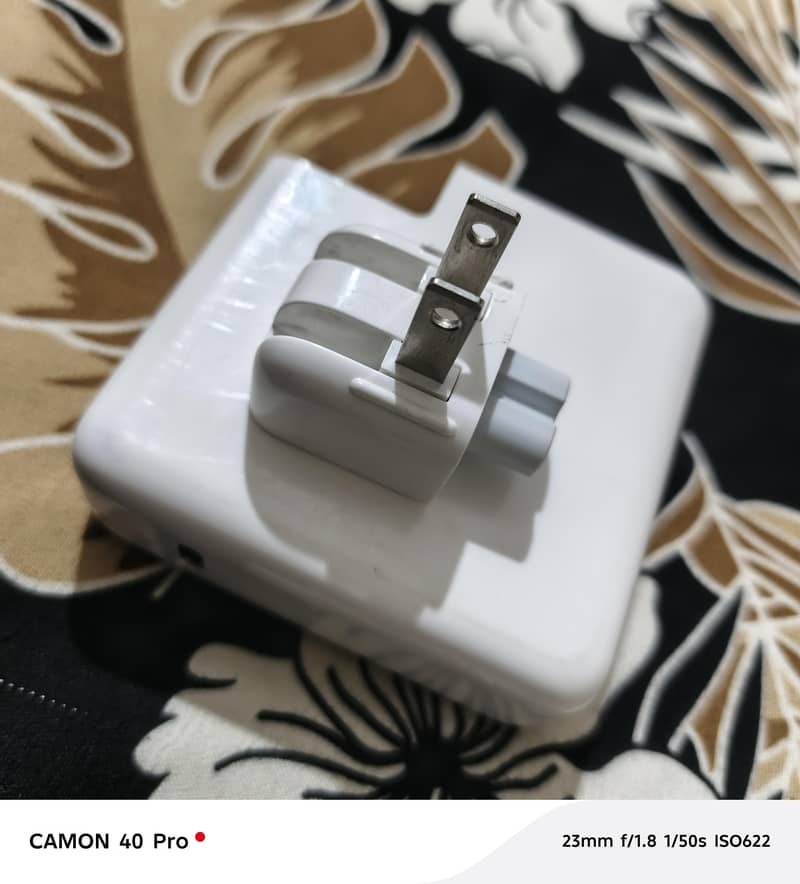 MacBook Orginal C Type Adaptor 2