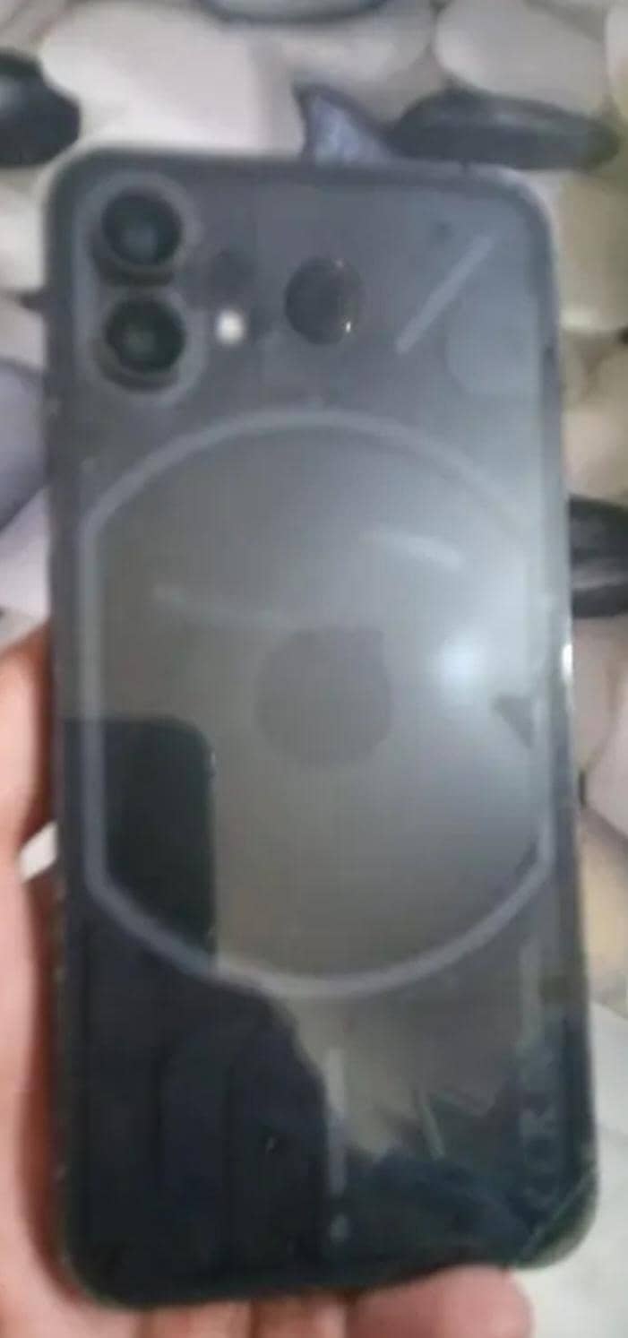 Nothing 1 Screen Damage 1