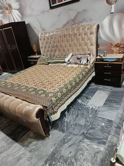 wooden bed set/sider table/wardrobe/bed dressing/almirah/ 03365040990