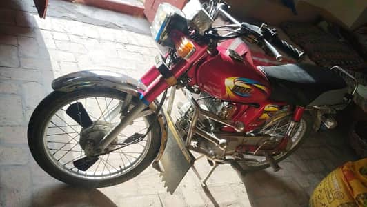 Yamaha Royal 100 for slae in Good lush Condition