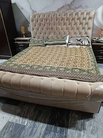 wooden bed set/sider table/wardrobe/bed dressing/almirah/ 03365040990
