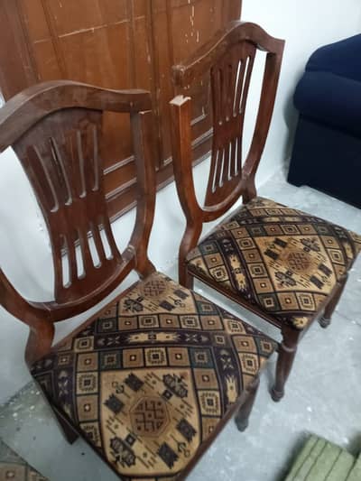 Dining Table With Chairs