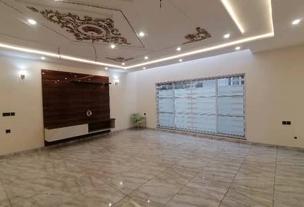 Corner 12 Marla House For Grabs In Model Town