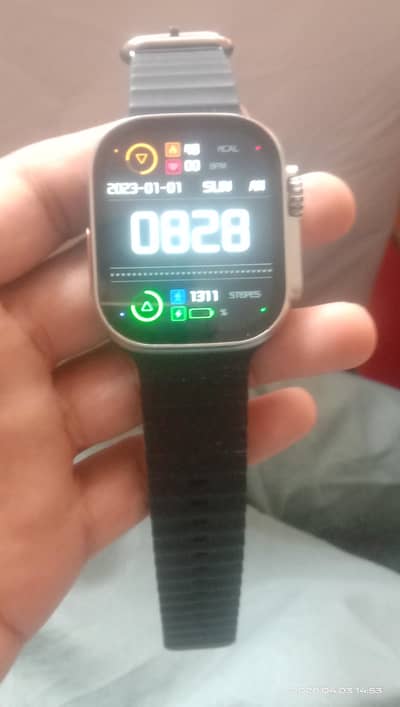 Smart Watch Ultra 9/10 Condition
