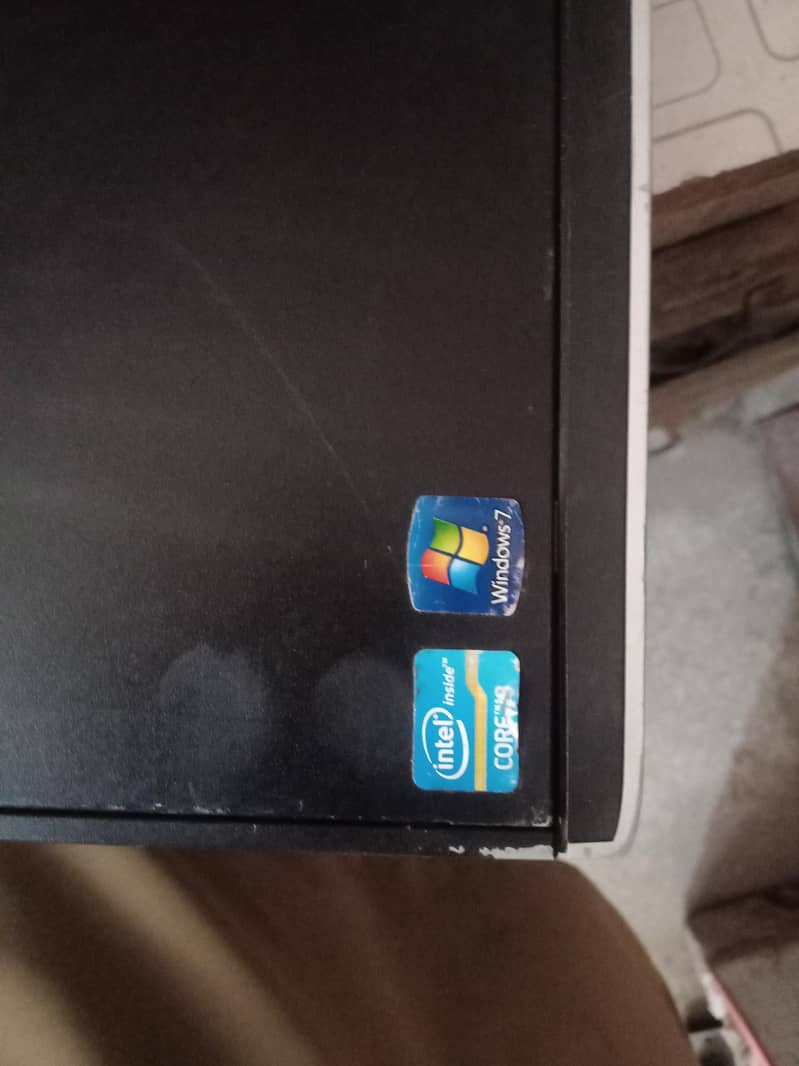 HP Intel core i3 3gin 1
