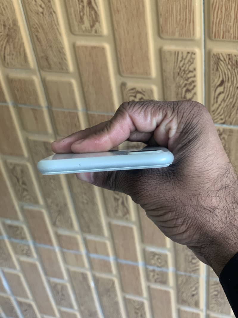 IPHONE 8 PLUS APPROVED 4