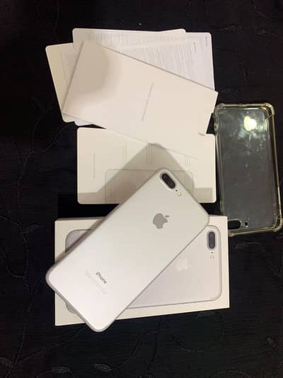 Iphone 7plus 128 storage slilver colour