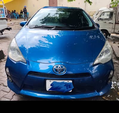 Toyota Aqua 2014 s push start urgent sale 03009837719