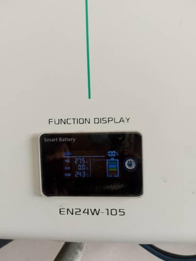 Battery ok condition ma ha 2 months used Kiya ha or warinty ma ha