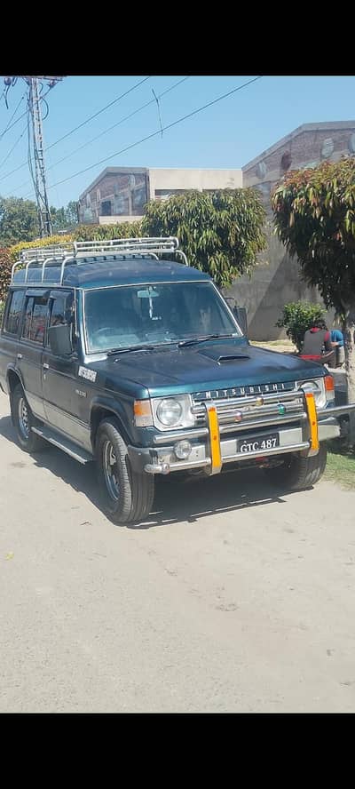 Toyota Prado contact number 03002500213