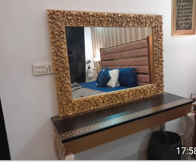 console with rectangular mirror 2