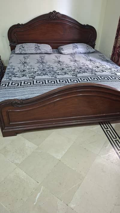 Double King size bed for sale