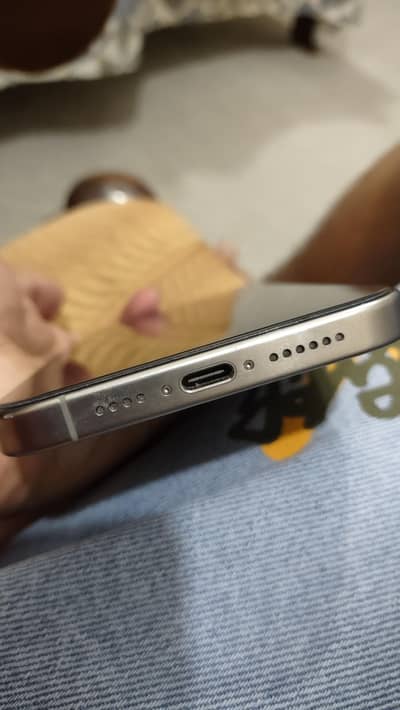 Selling iPhone 15 pro max