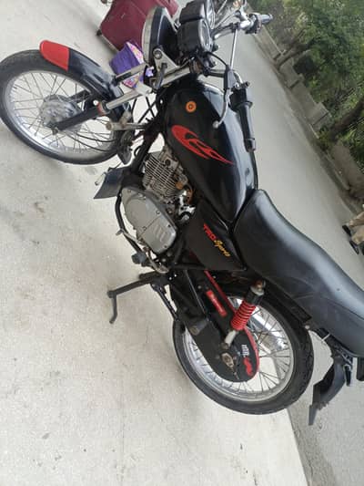 Suzuki GS 150 self start home use bike