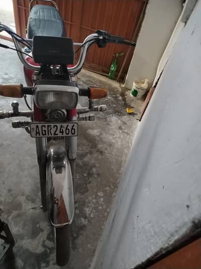 Bike for sale in argent  condition 10/10 ha sab kuch chalo ha origenal