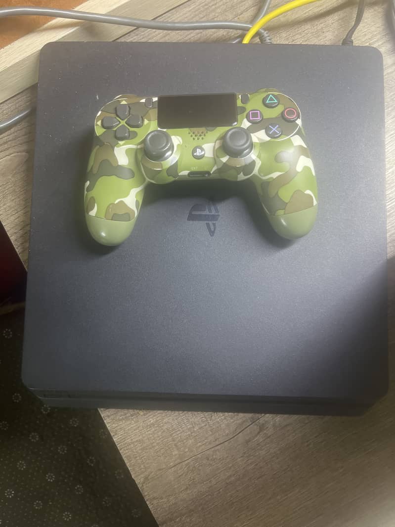 Ps4 with original controller 1