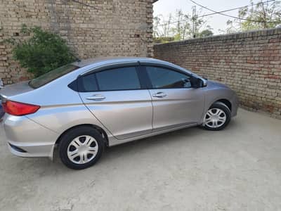 Honda City Manual 1.2 for sale 42 lac