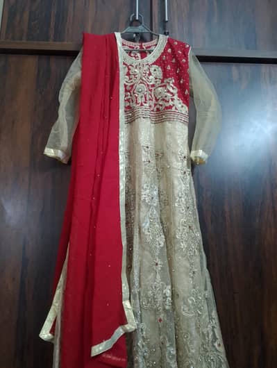 Red & Black Dresses for Sale – Good Condition