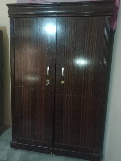 Wardrobe for Sale / Almira