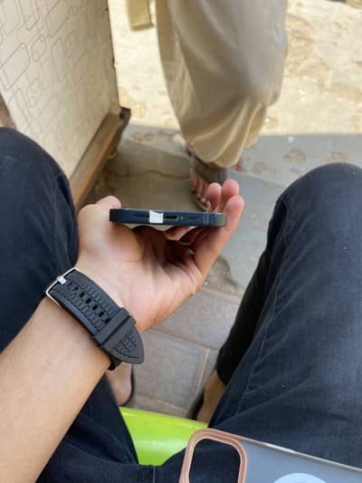 iPhone 14 number 03243456118