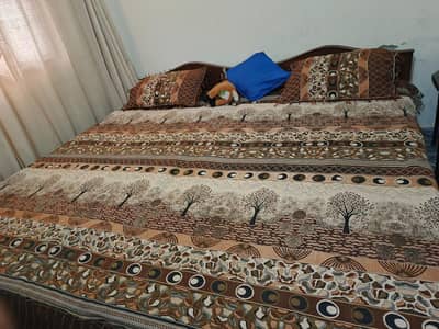 wooden and iron bed  king saiz