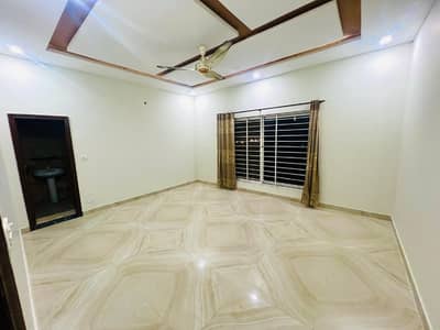 14 MARLA UPPER POTION HOUSE FOR RENT F-17 ISLAMABAD ALL FACILITY AVAILABLE CDA PPROVED SECTOR