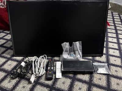 SAMSUNG 32 ORGNAL UK MODEL-QE32LS03CUB