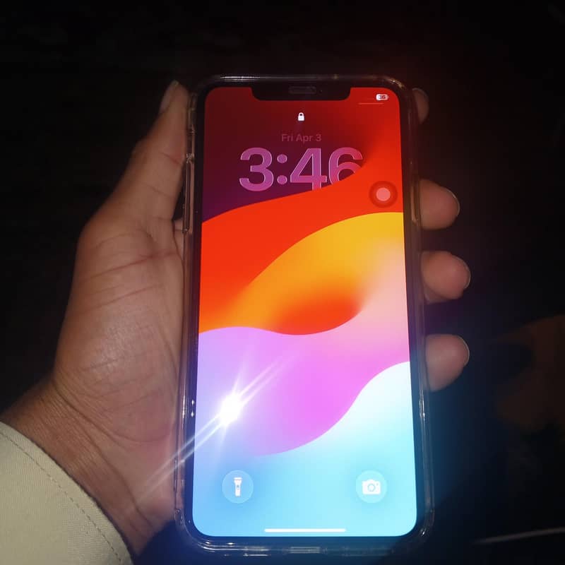 IPHONE 11 PRO MAX 7