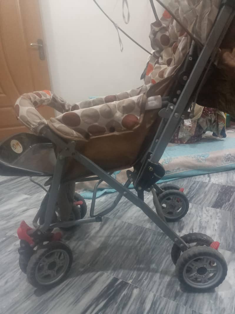 stroller 1