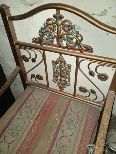 lohay ka sofa set. . . golden