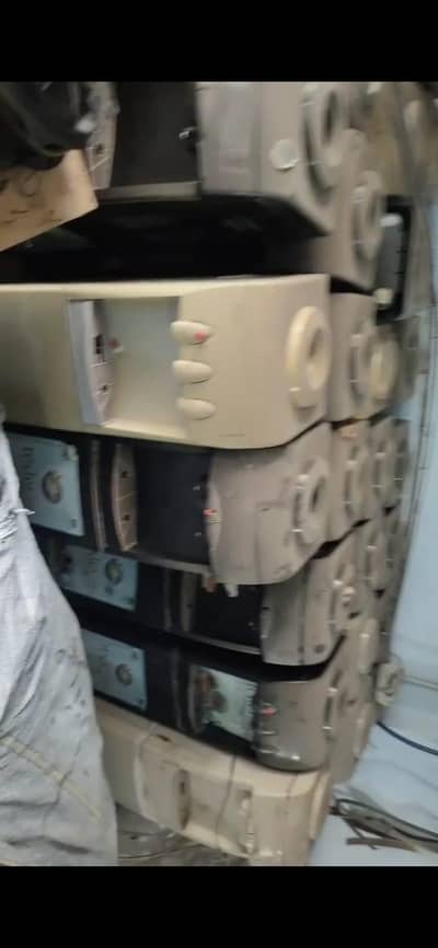 10 piece in Hand conition Brand New original hot/cold  available in it