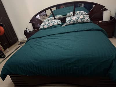 Double bed set