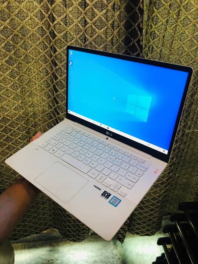 laptop LG i3 7 generation