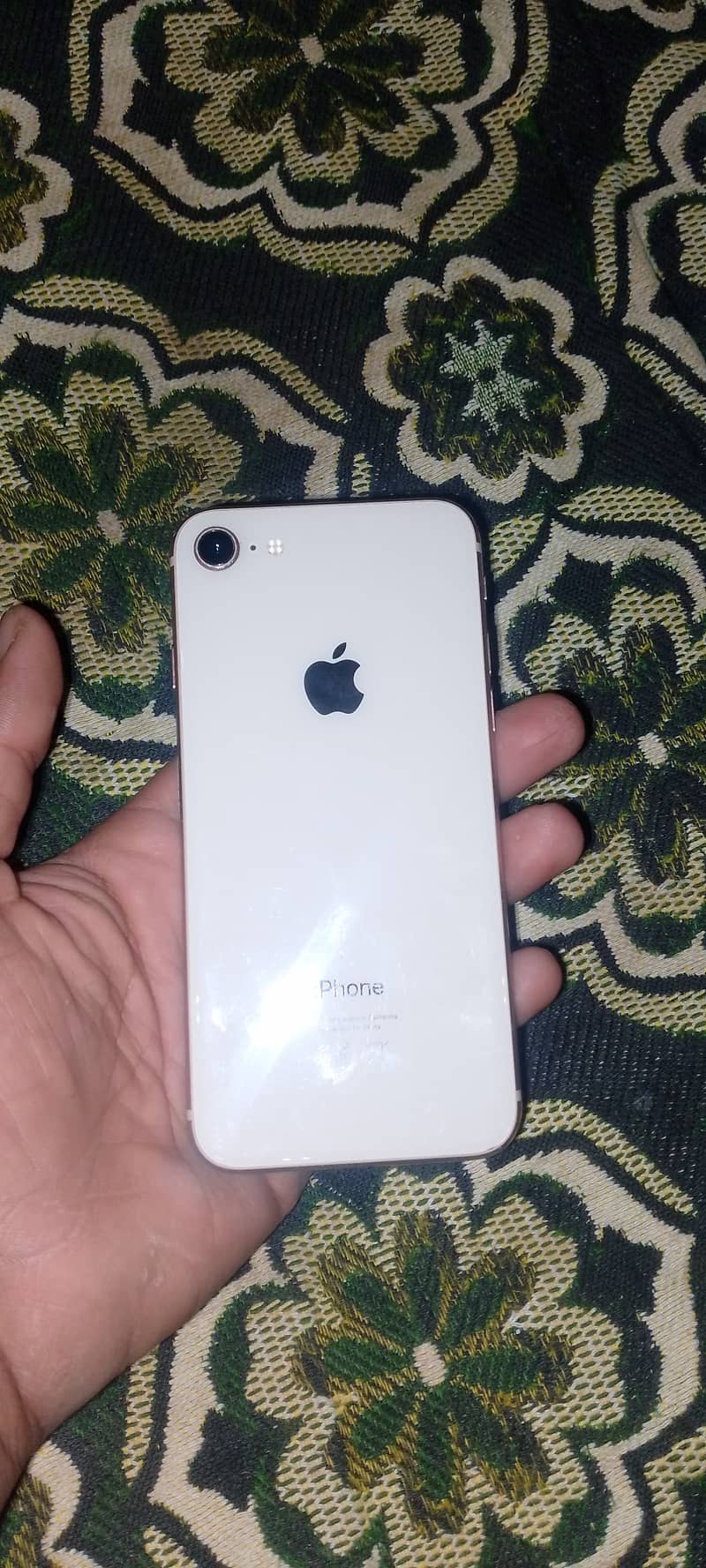 Apple iPhone 8 0