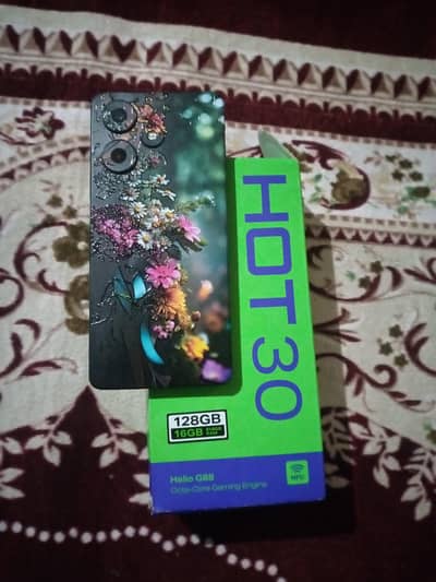 infinx hot 30 ram 8+8 rom 128 good ues location haripur
