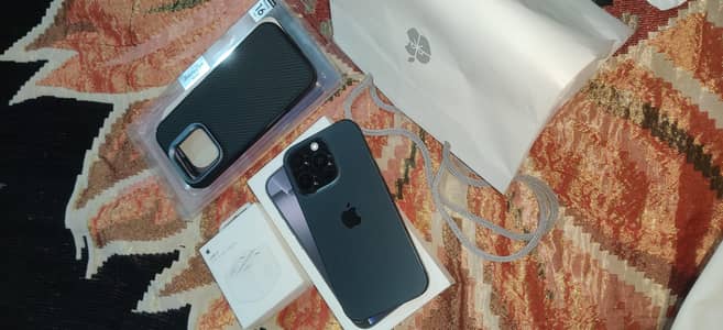 Iphone 16 pro Black Titanium - 128GB - LL/A