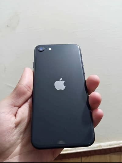 I phone se202064 Gb