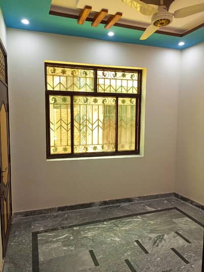 10 Marla residential corner plot in lane 6 near Peshawar road