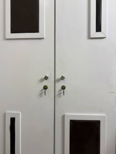 WARDROBES WHITE COLOR+ LEATHER PATEX MADE