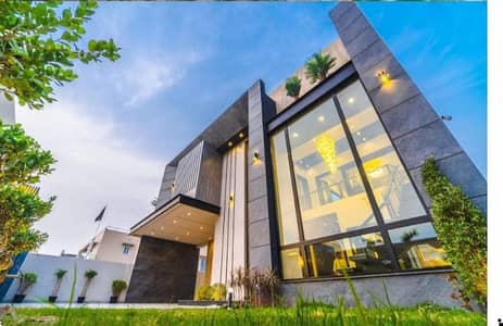 PHASE 6 1-KANAL BRAND NEW FULLY MAINTAINED BUNGALOW IS AVAILABLE FOR SALE.